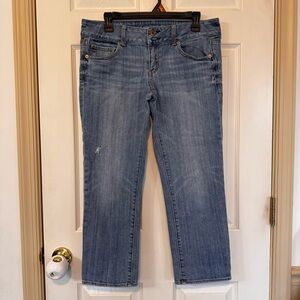 American Eagle Women's Artist Jeans Size 10 Regular Distressed Straight Leg AE